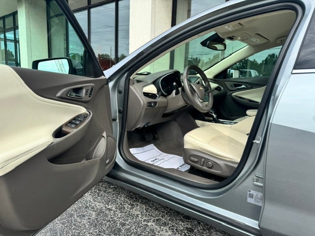 2024 Chevrolet Malibu 2LT