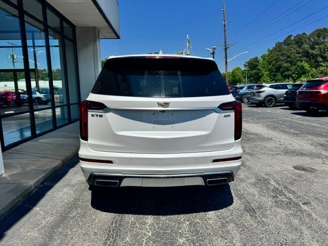2023 Cadillac XT6 FWD Premium Luxury